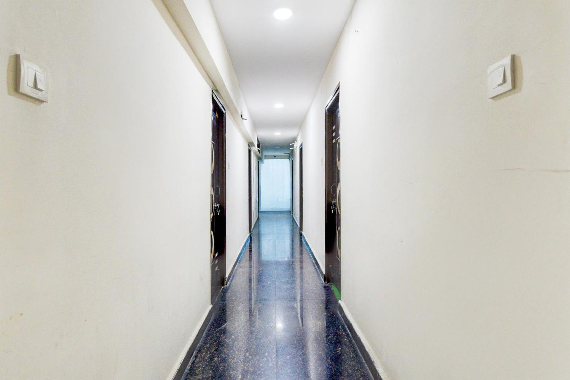 Super Hotel O Malkajgiri Maula Ali Buitenkant foto