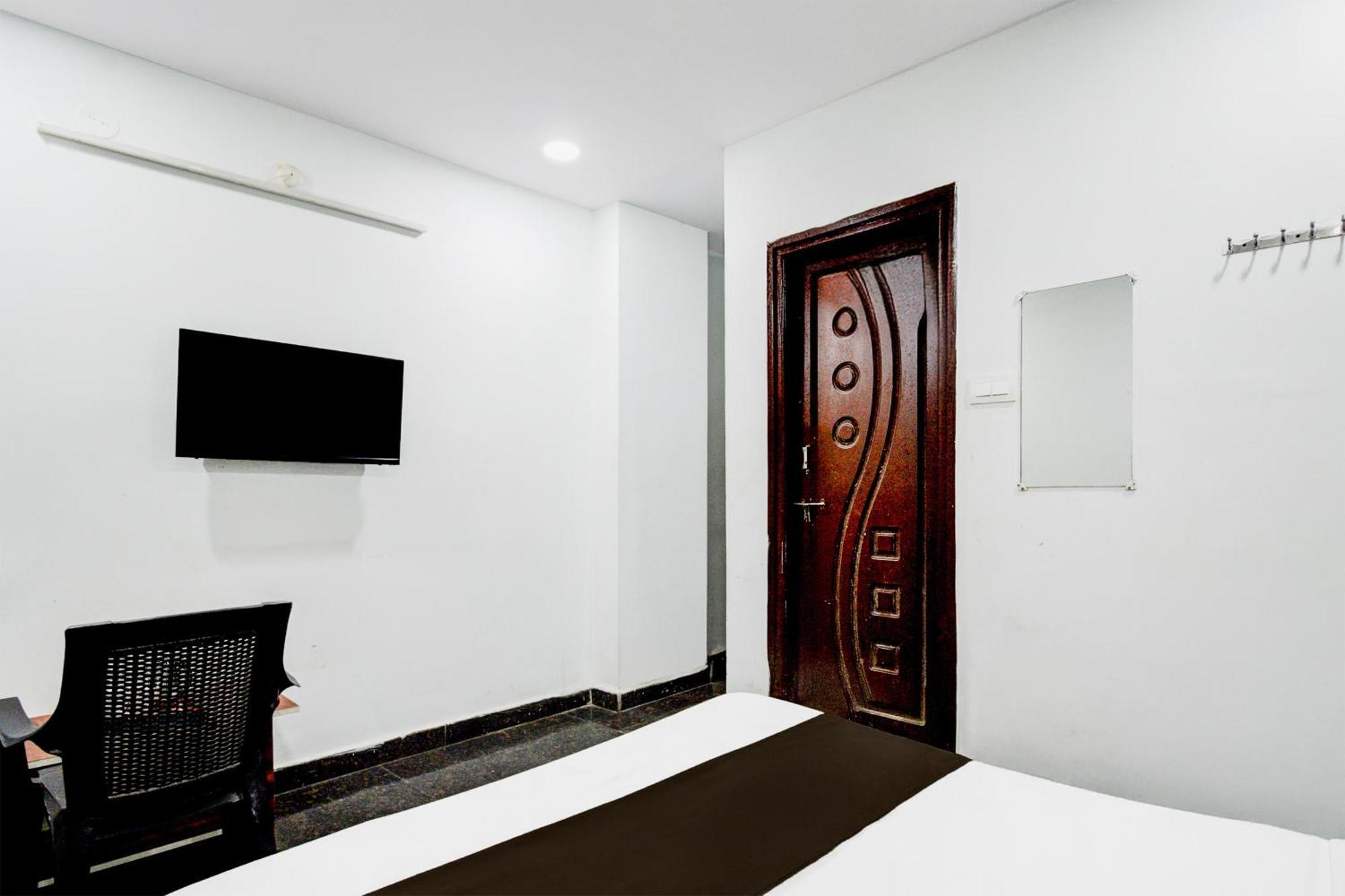 Super Hotel O Malkajgiri Maula Ali Buitenkant foto
