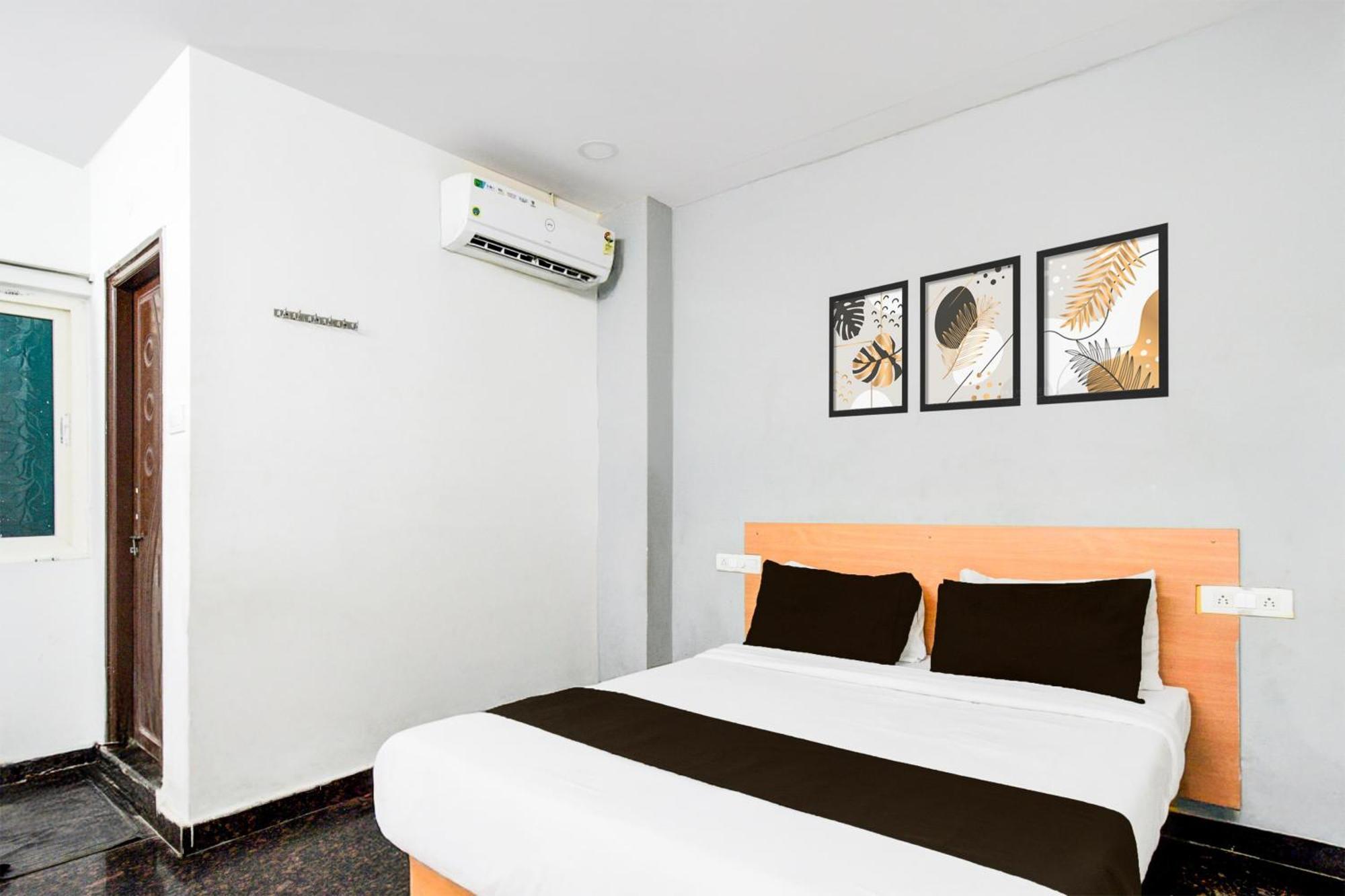 Super Hotel O Malkajgiri Maula Ali Buitenkant foto
