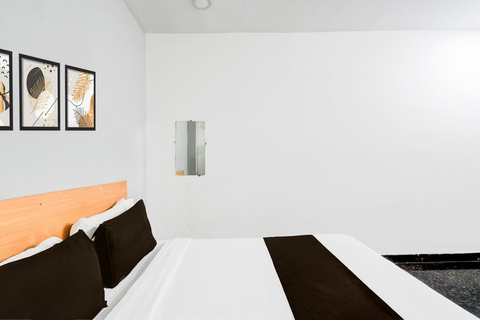 Super Hotel O Malkajgiri Maula Ali Buitenkant foto