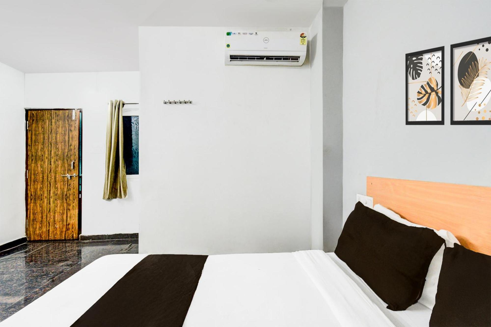 Super Hotel O Malkajgiri Maula Ali Buitenkant foto