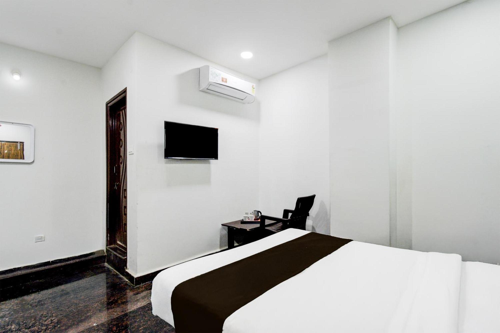 Super Hotel O Malkajgiri Maula Ali Buitenkant foto