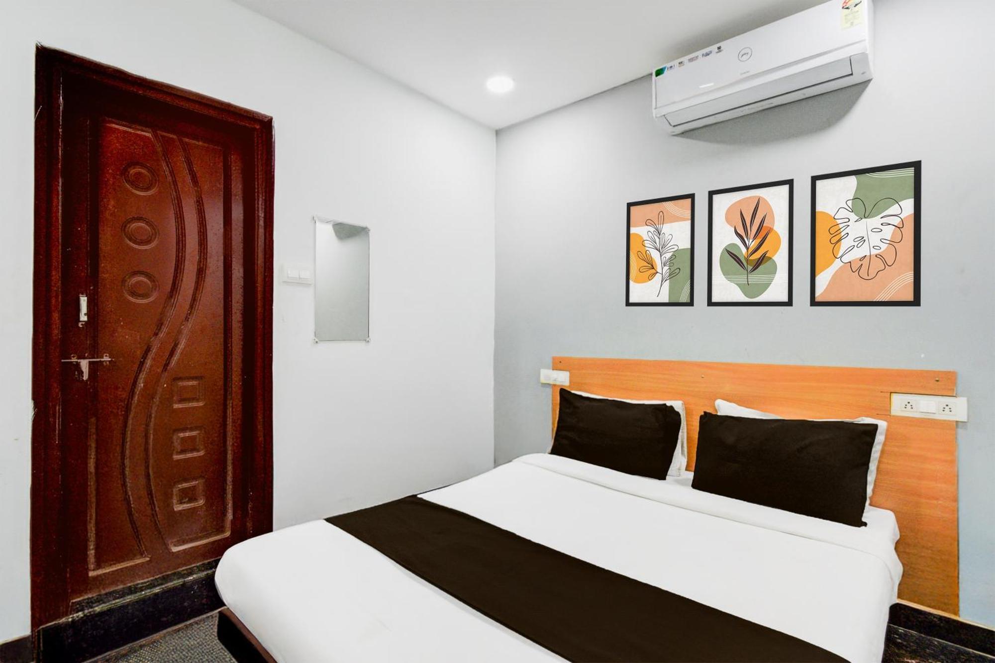 Super Hotel O Malkajgiri Maula Ali Buitenkant foto